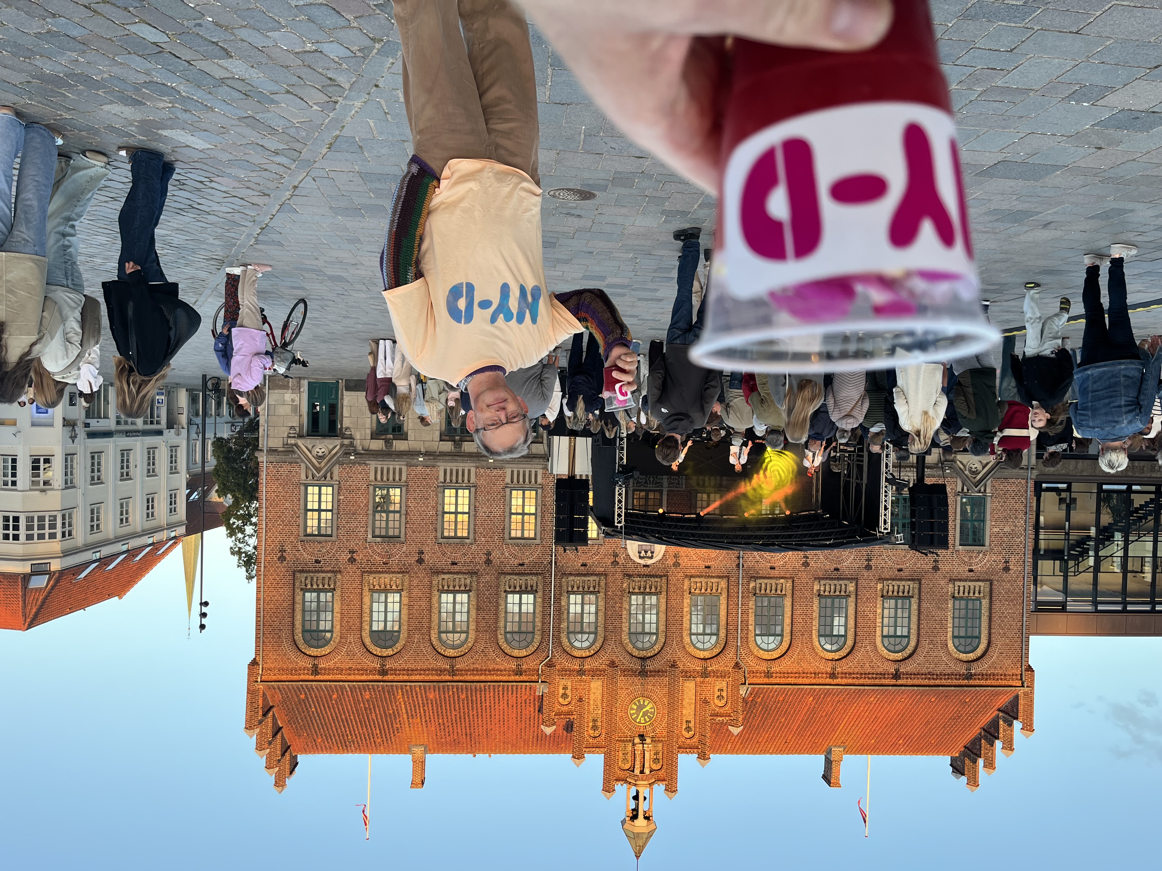 Koncert med 9000 håb på Torvet til NYD