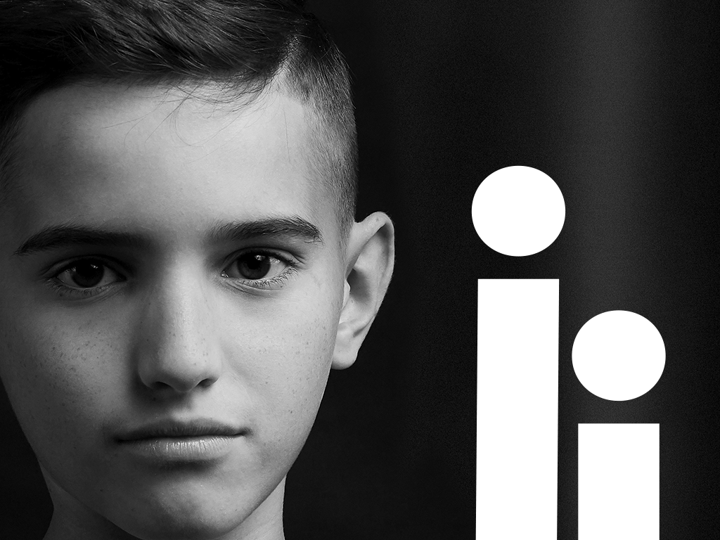 Et bekymret barneansigt 'close up'