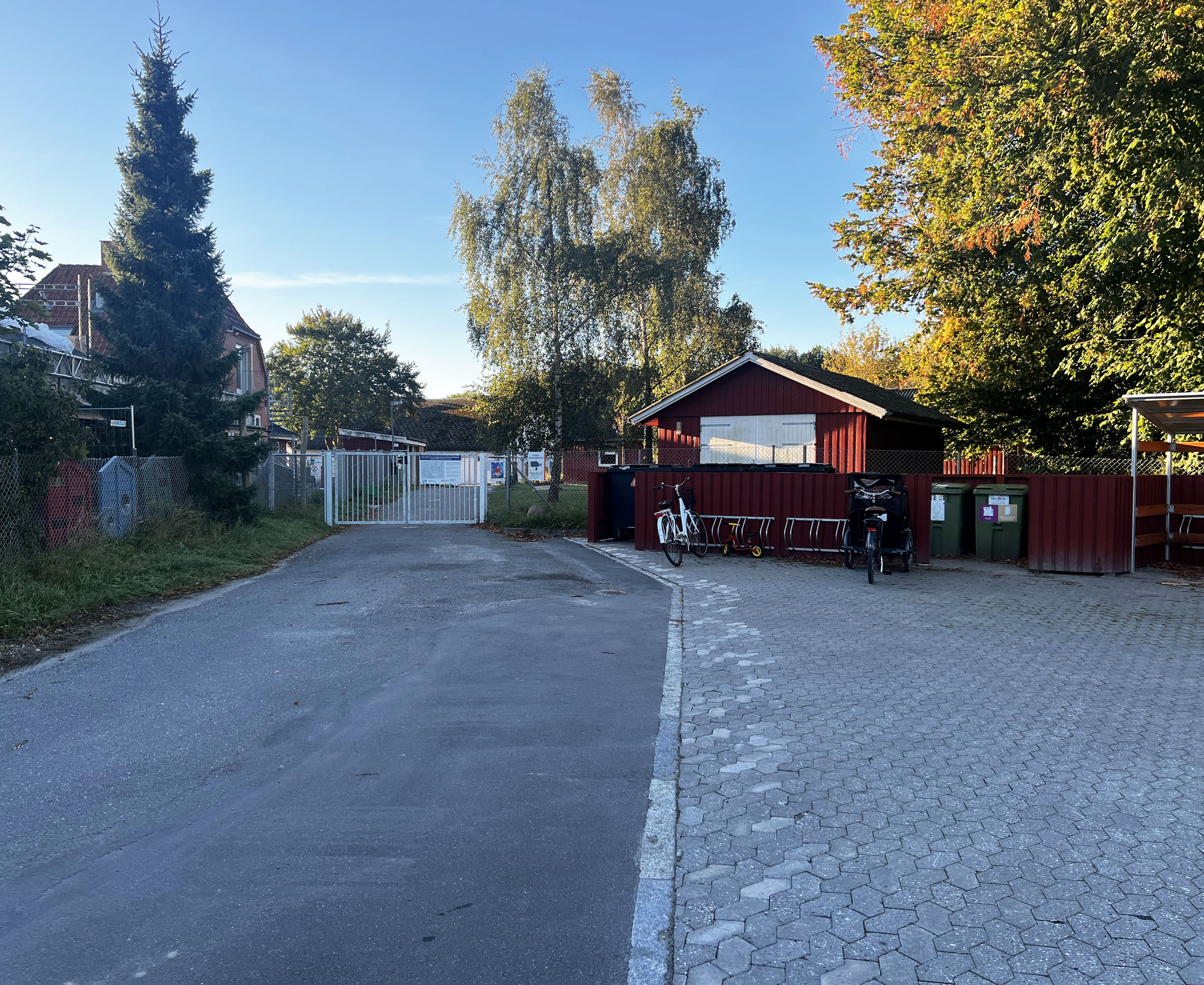 Indgangsparti til Ravnekæret