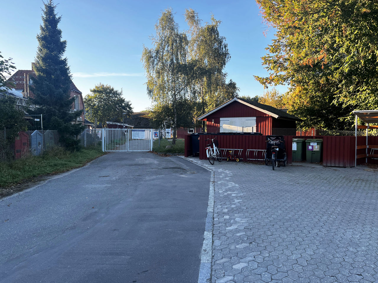 Indgangsparti til Ravnekæret